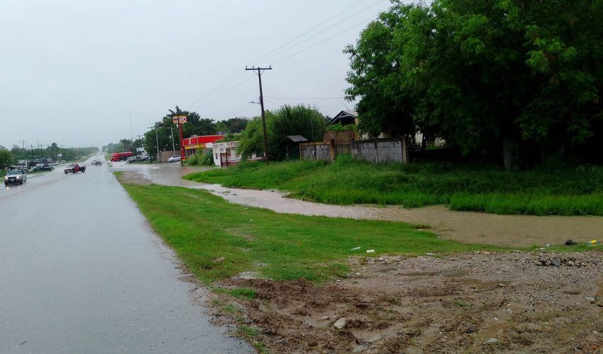 Trabajamos en el desazolve de drenes